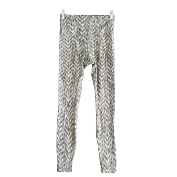 LULULEMON Wunder Under Hi-Rise 7/8 Tight Luon Arrow Jacquard Grey White Size 6 - Picture 1 of 9